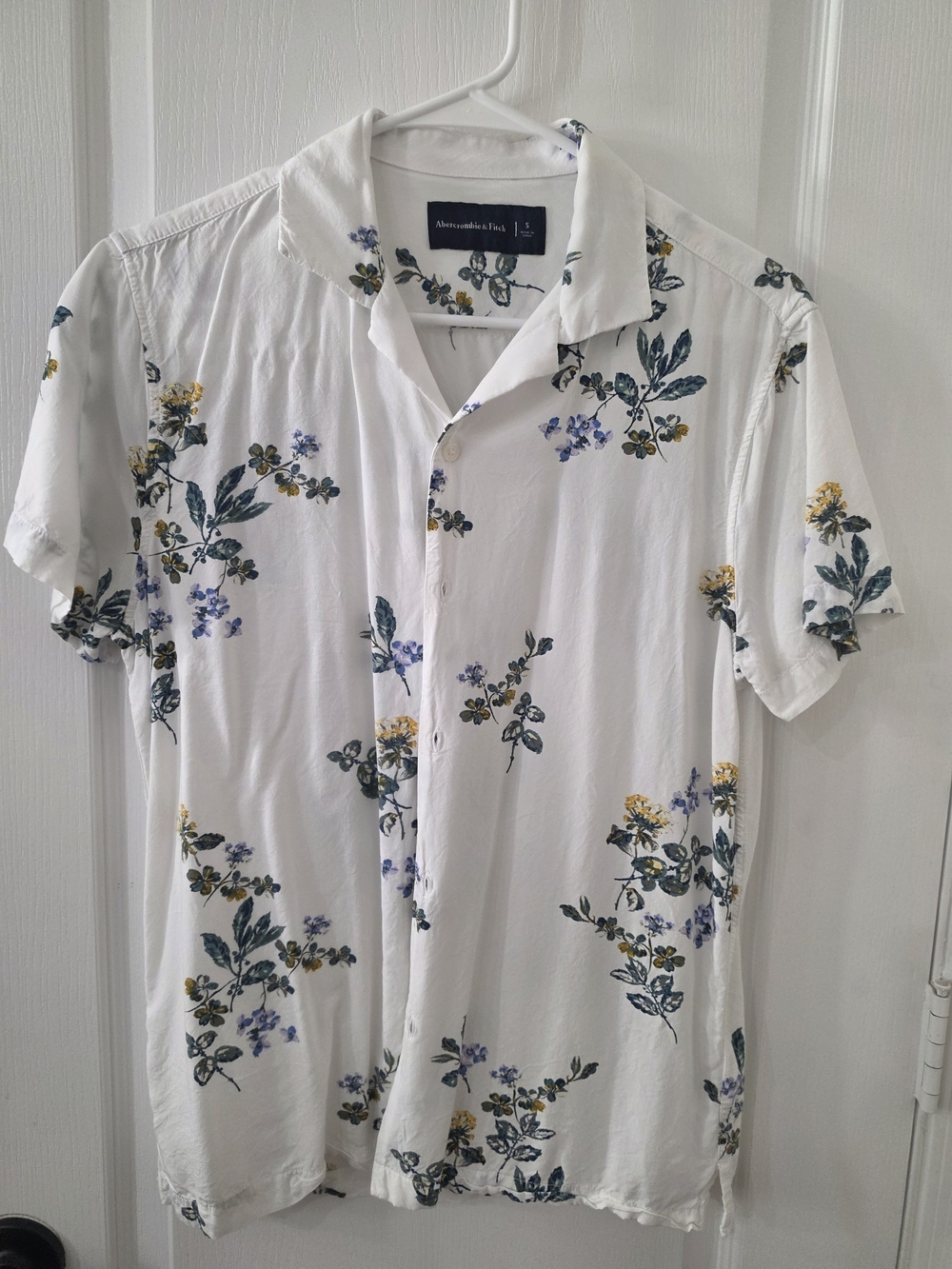 Abercrombie & Fitch Floral Camp Collar Resort Shirt White Purple Gold (MENS)